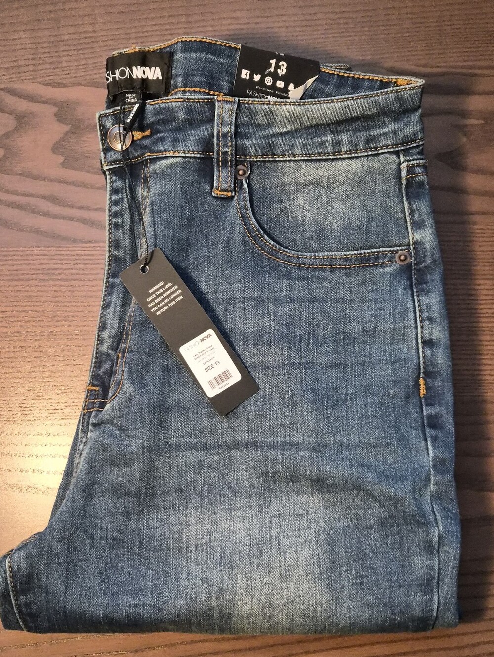 Fashion Nova, Kelly Ripped Tinted Stretch Skinny Jeans Size 13 NWT